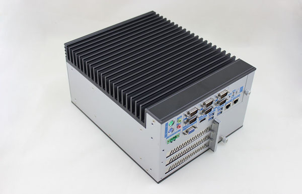 無(wú)風(fēng)扇工控機(jī)的優(yōu)勢(shì)有哪些？