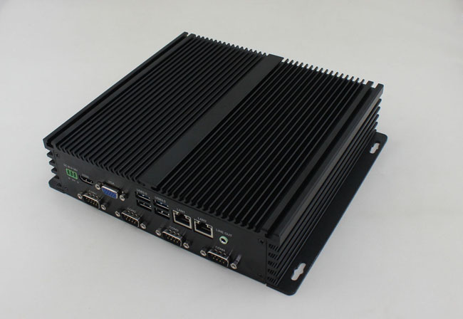 嵌入式工控機(jī)與傳統(tǒng)工控機(jī)的性能比較